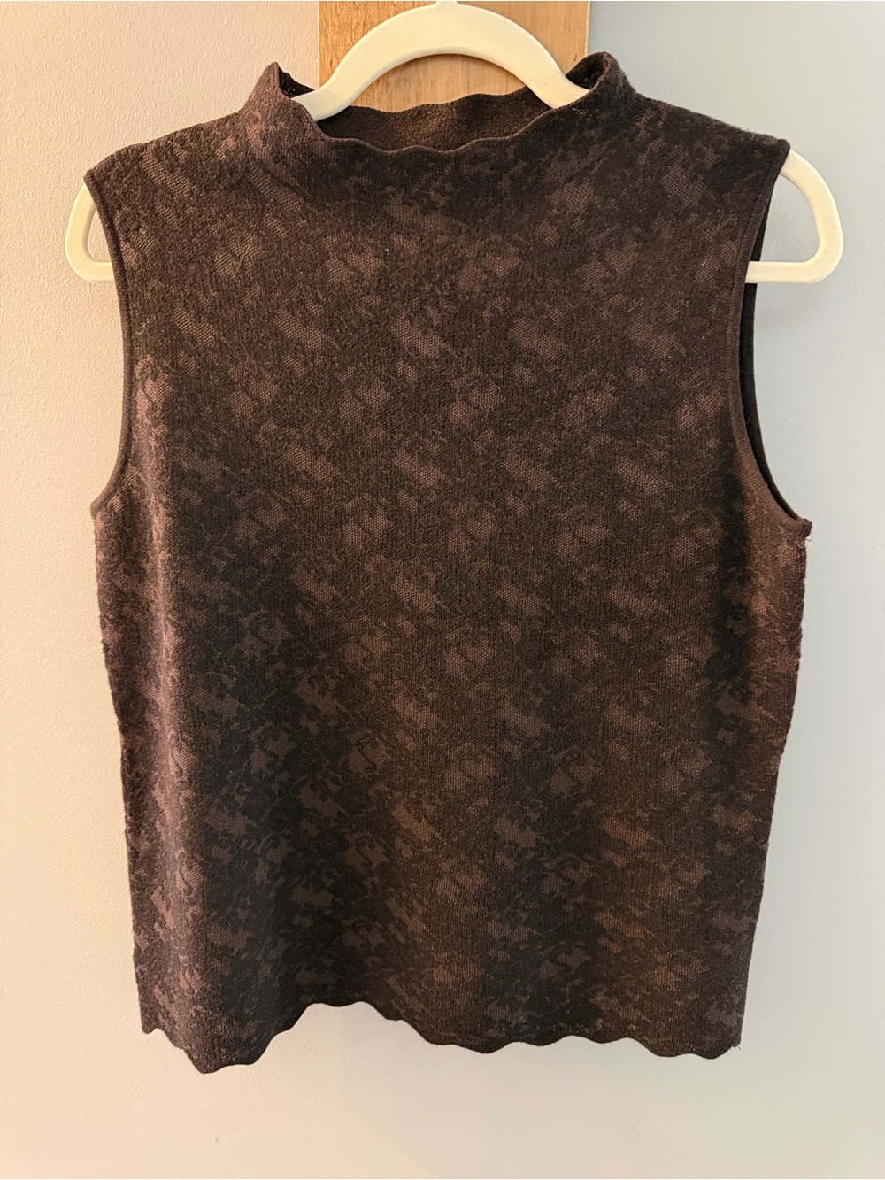 Sioni Brown Textured Sleeveless Mock Neck Tank